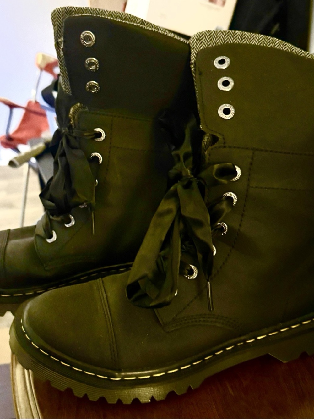 Dr. Martens Yuba Fold Down Combat Boot Black US size 8